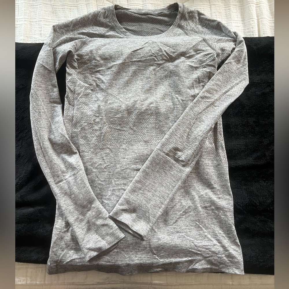 Lululemon SWIFTLY TECH long sleeve hip length